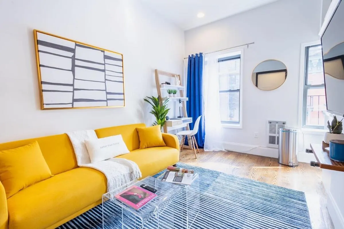 69-5C Festive Comfort Brand New 1Br Lower East Side Christmas Ready New York Apartment